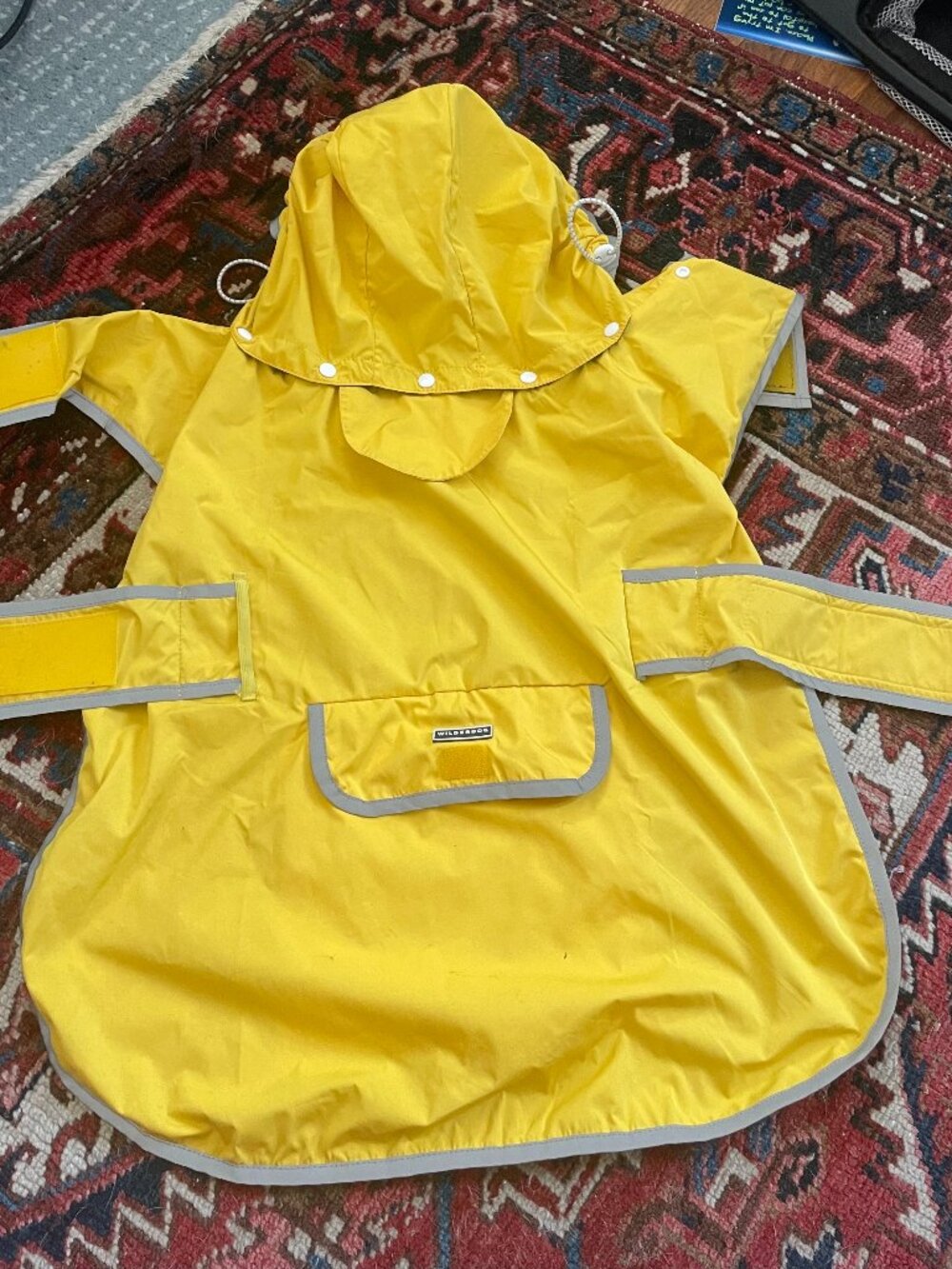 Wilderdog yellow waterproof dog raincoat/jacket size L